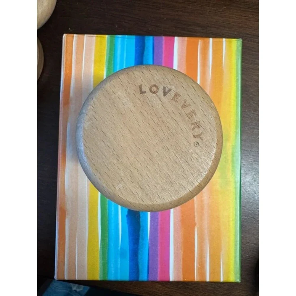Lovevery newborn toys and flash cards